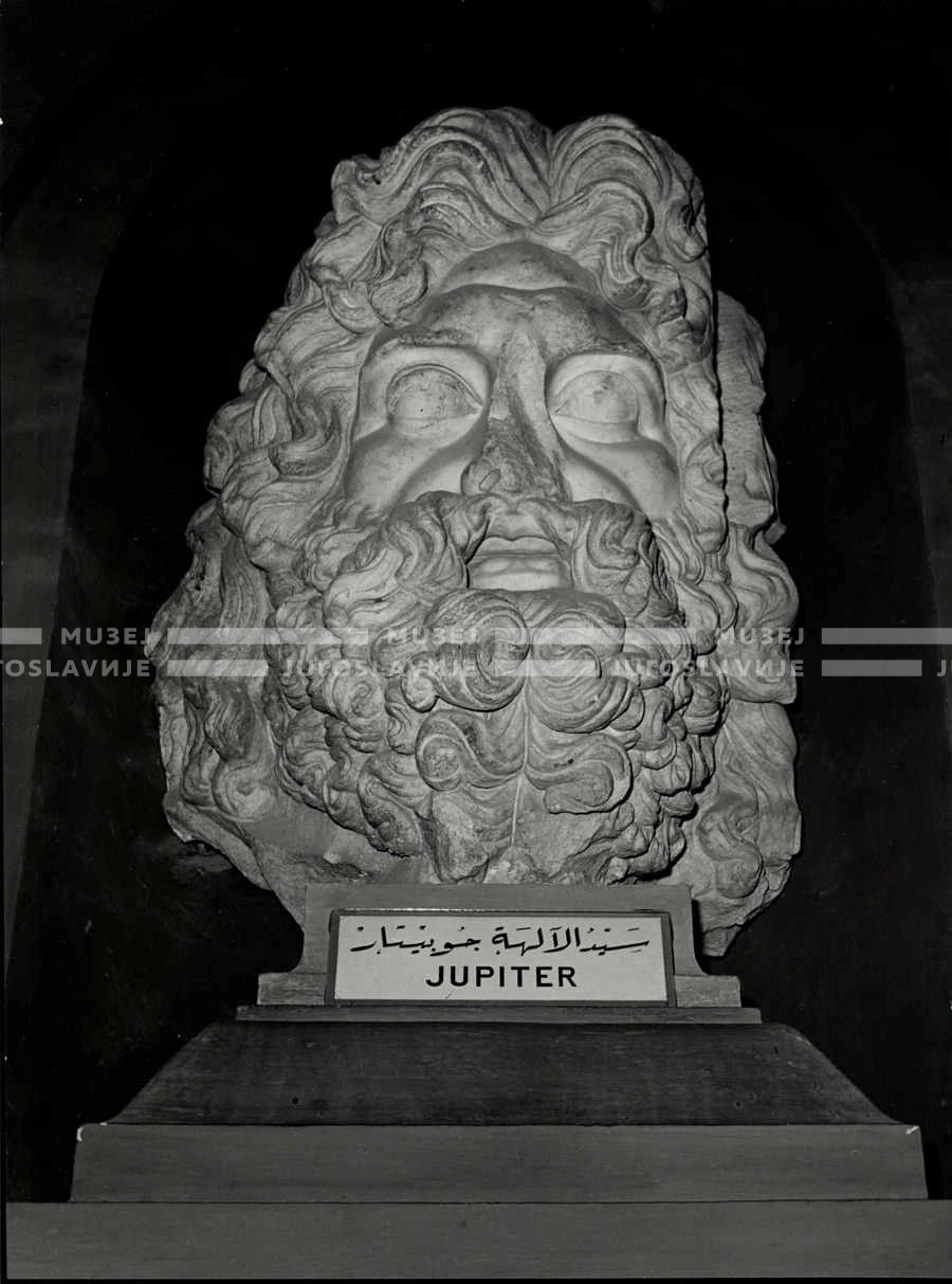 1961_163_045