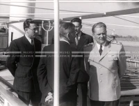 1949_004_108