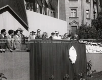 1949_003_033
