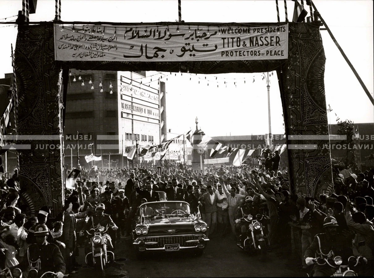 1961_164_038
