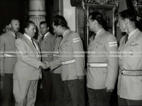 1961_164_098