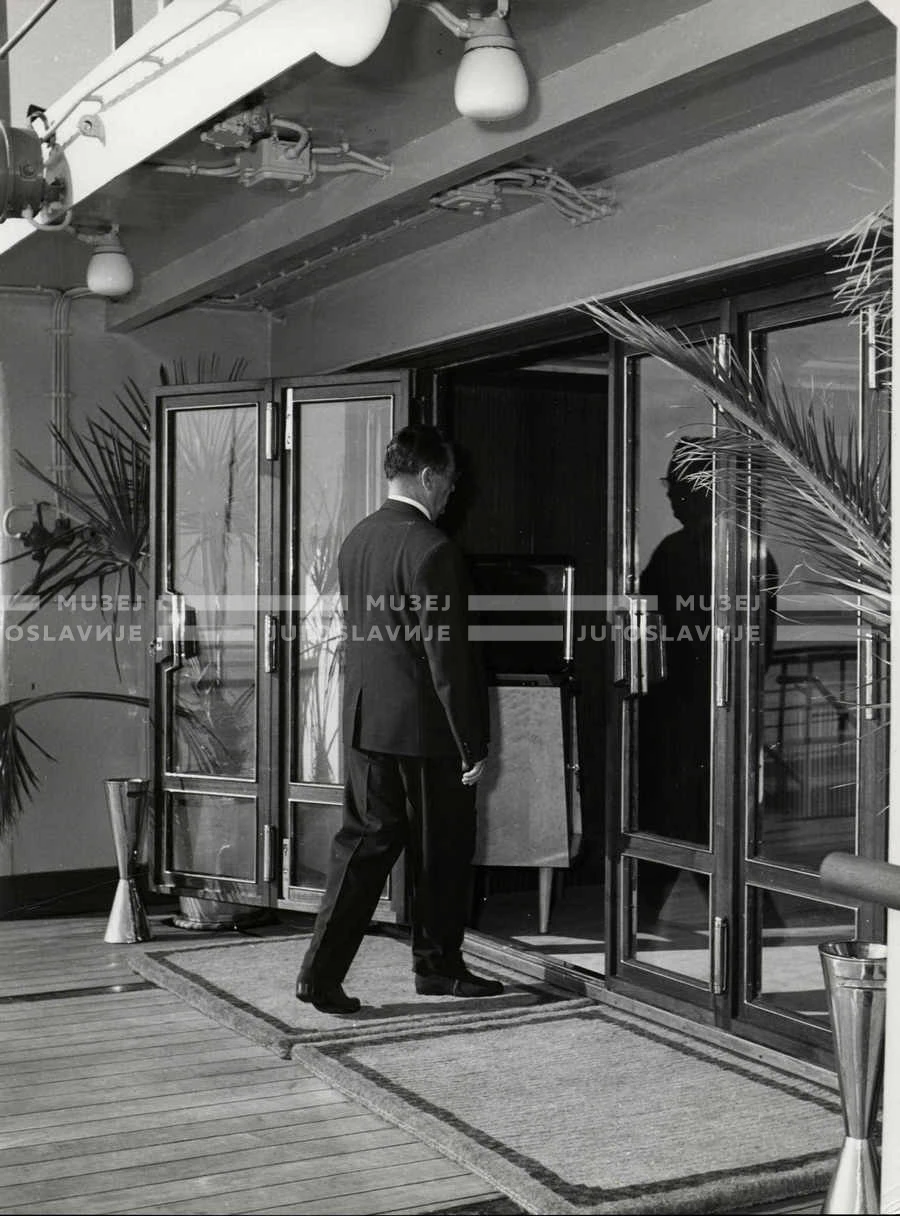 1961_150_047