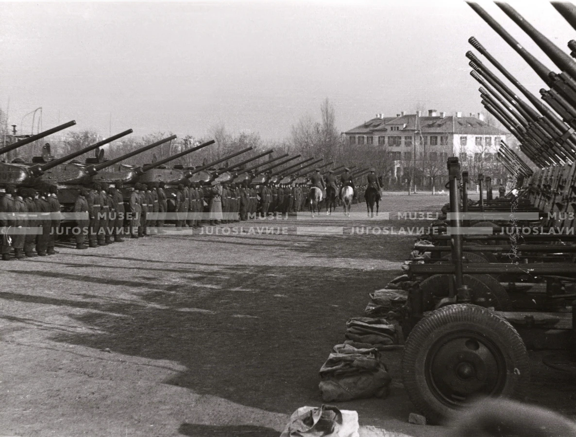 1948-49_002_055