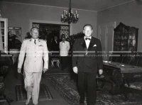 1952_015_022