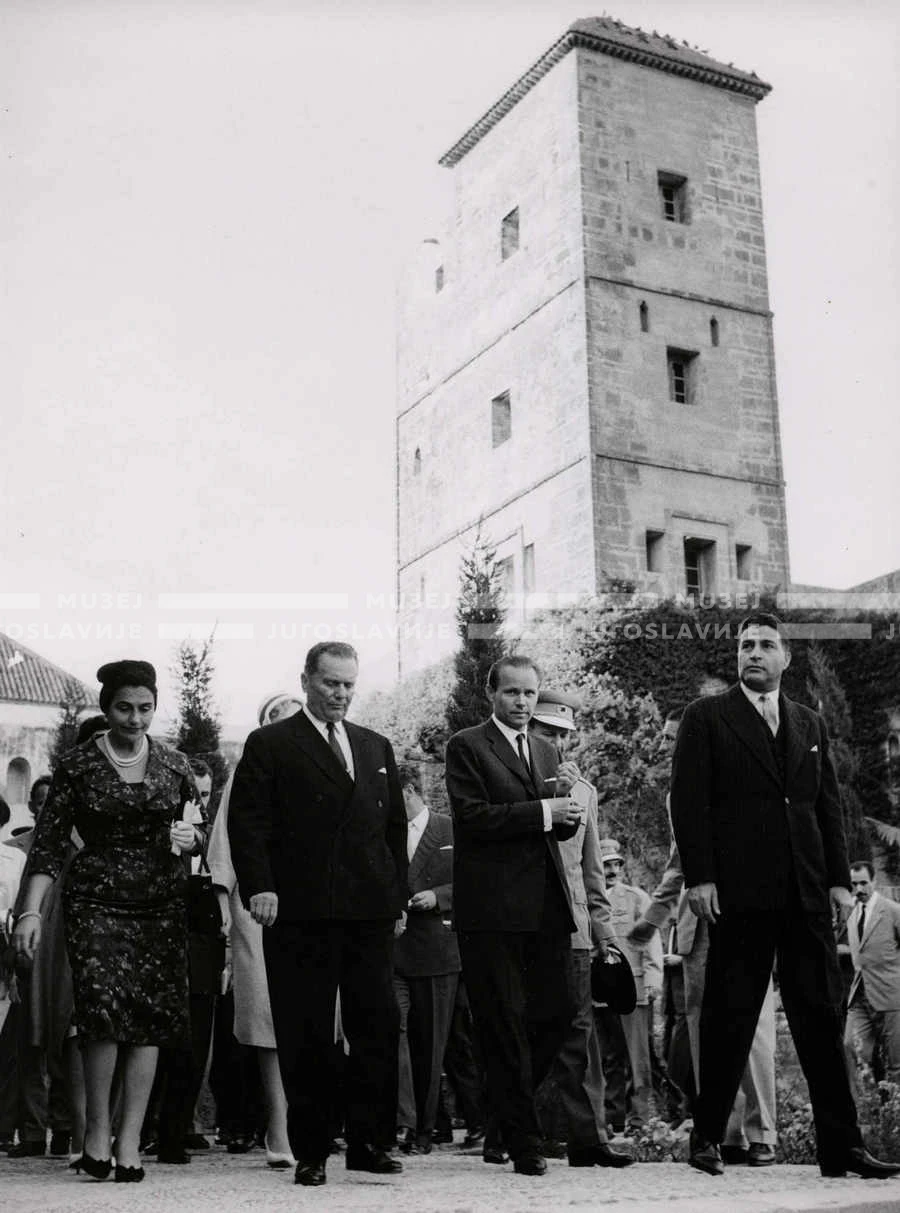 1961_160_048