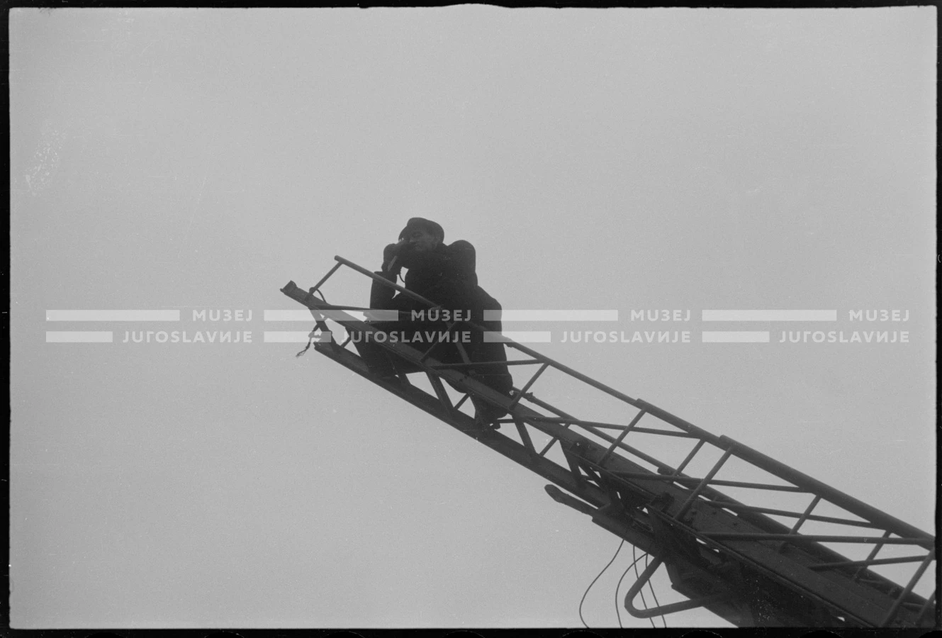 VIS_093_23