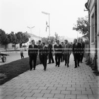 AR_B_04_02