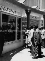 1961_165_008