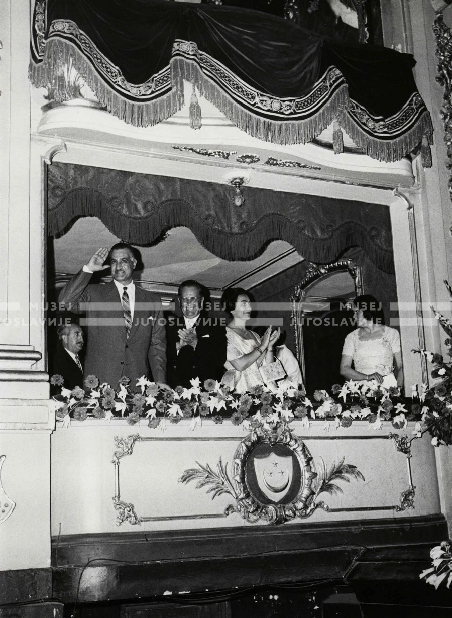 1961_164_166