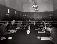 1954_028_006