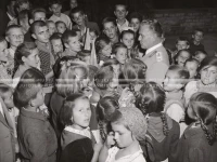 1950_007_150