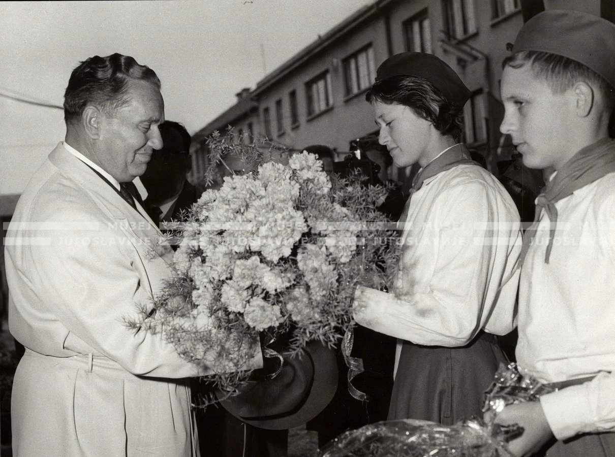 1961_166_130