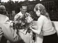 1961_166_152