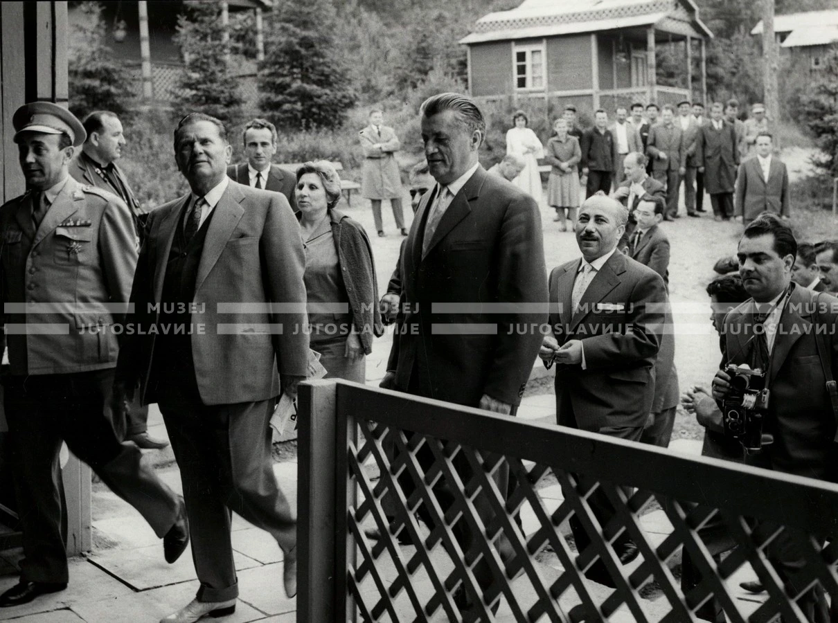 1961_169_087