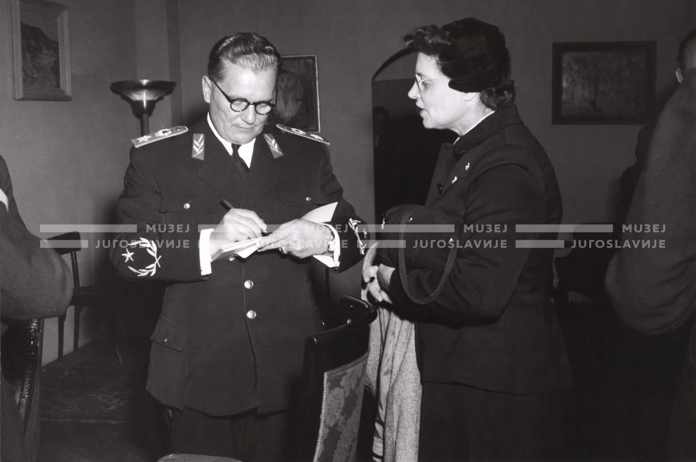 1950-51_008_034