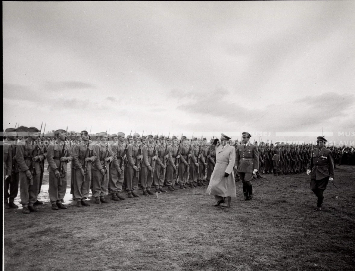 1953_024_034