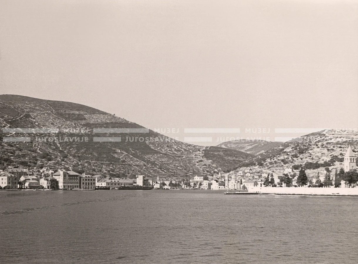 1948_001_131