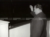 1961_166_185