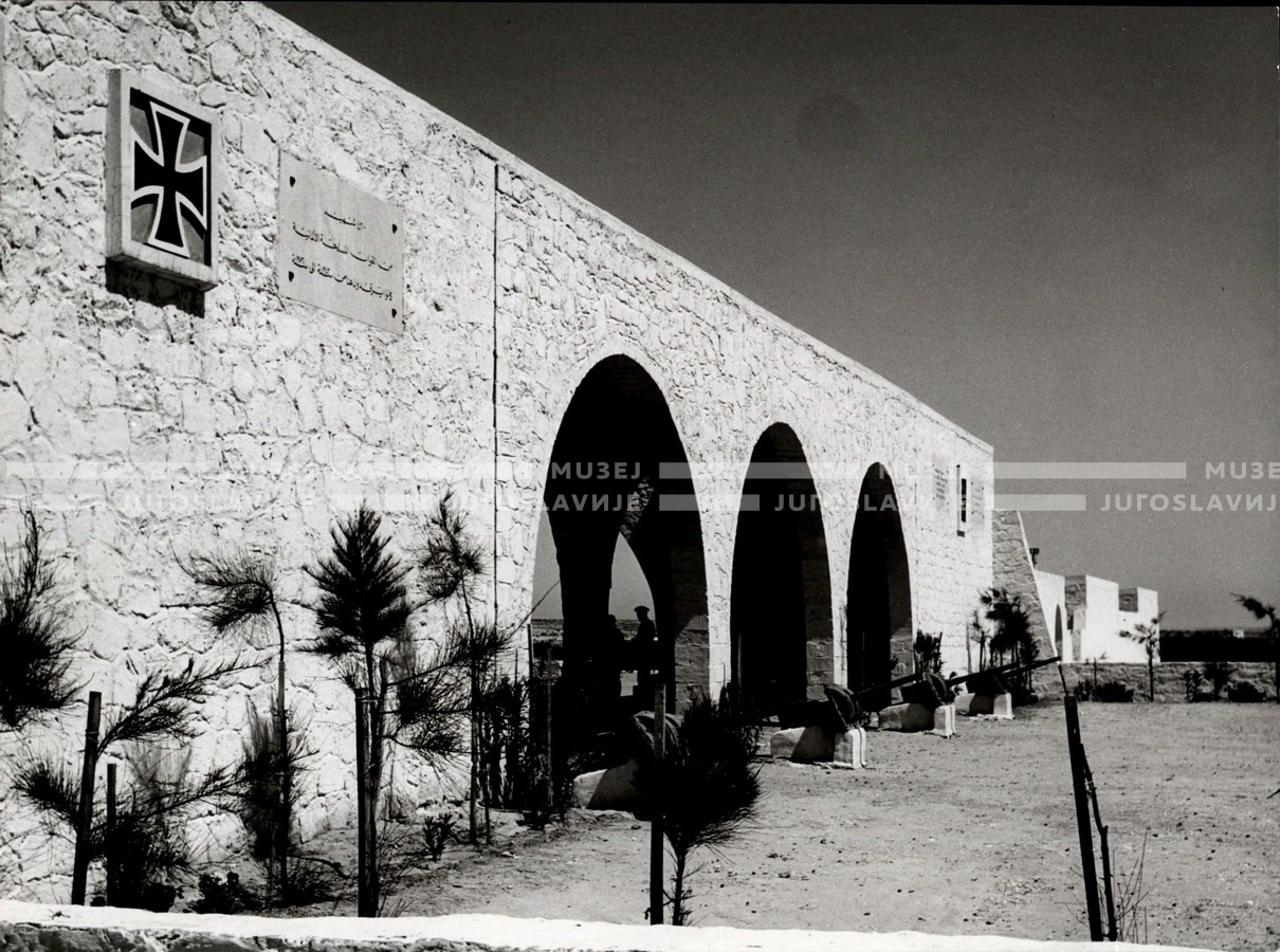 1961_164_078