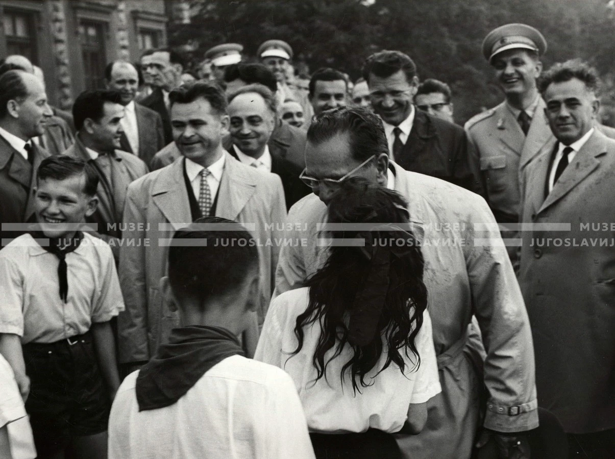 1961_169_152