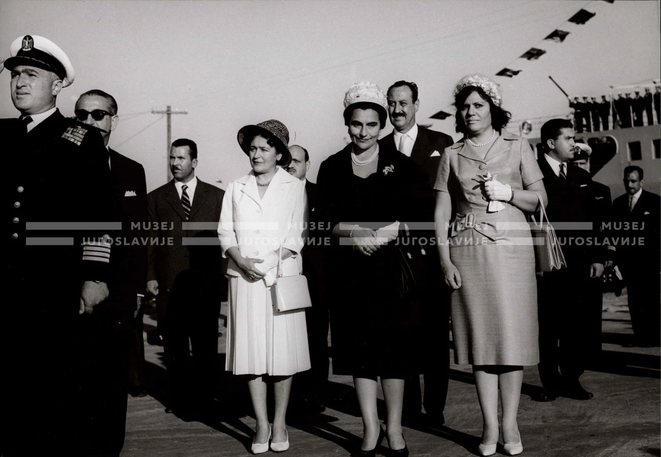 1961_164_025