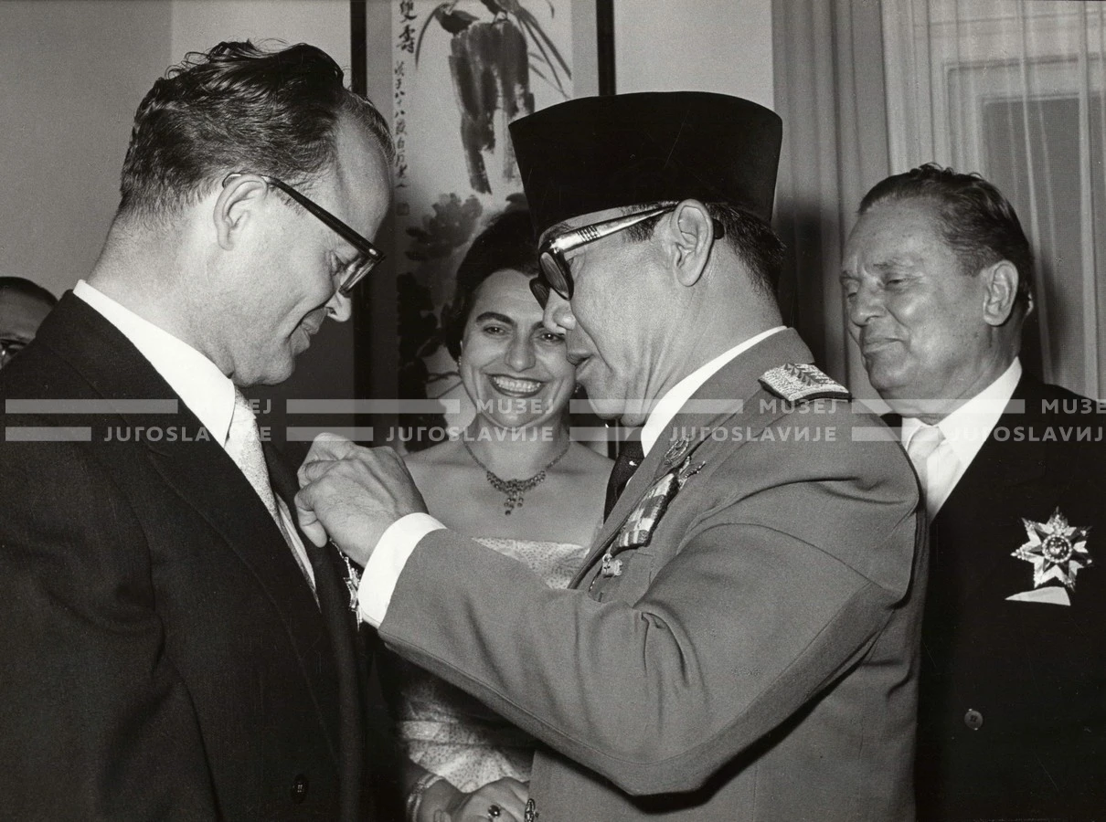 1961_170_087
