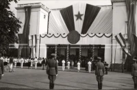 1951_009_093