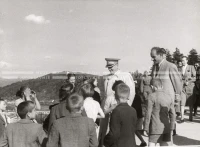 1951_009_061