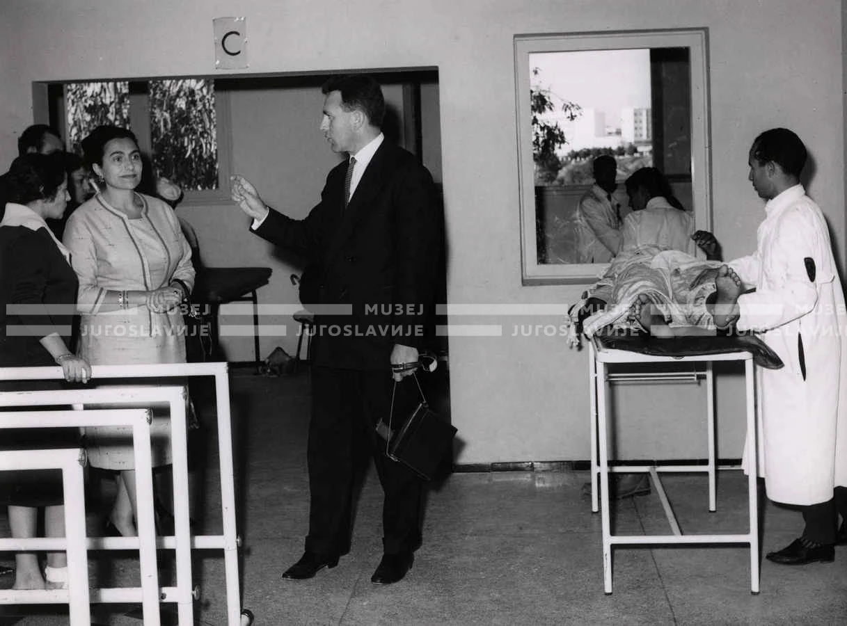 1961_160_111