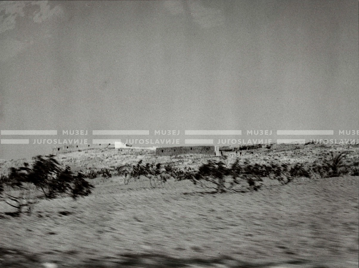1961_164_066