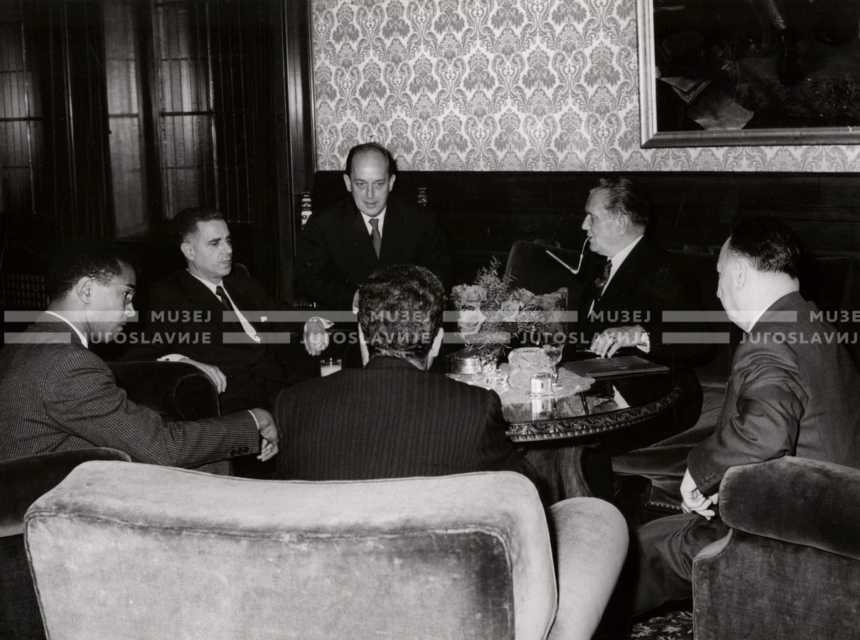 1961_168_139