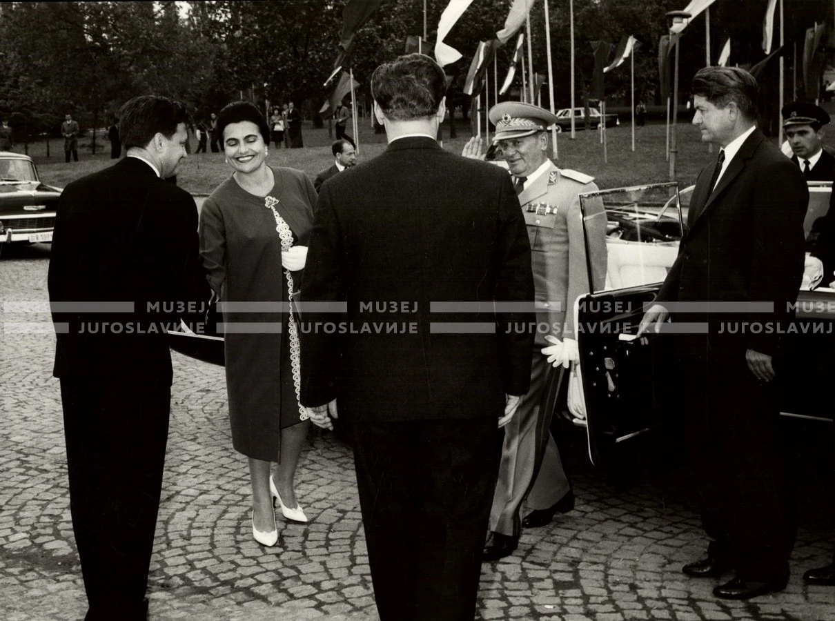 1961_168_072