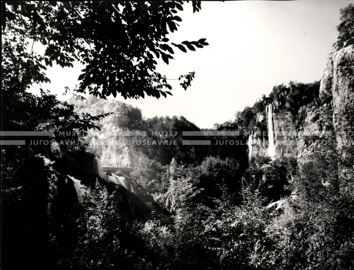 1953_023_089