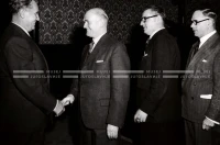 1950_007_143
