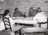 1950_007_098