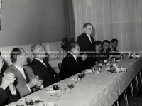 1961_169_186