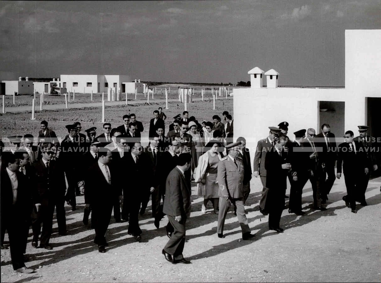 1961_163_109