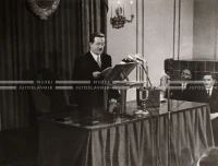1949_004_139