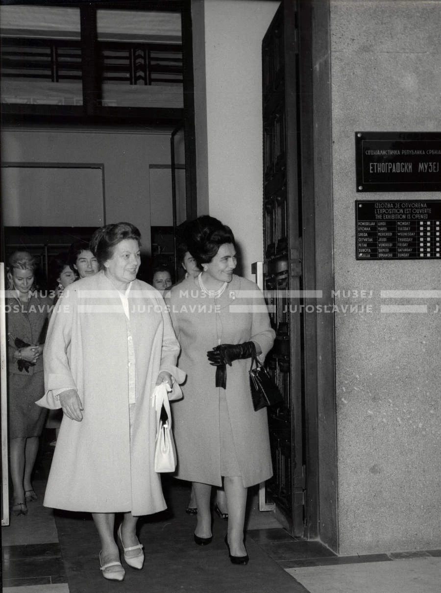 1964_252_157