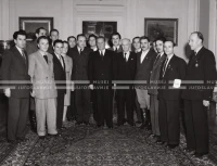 1949_004_116