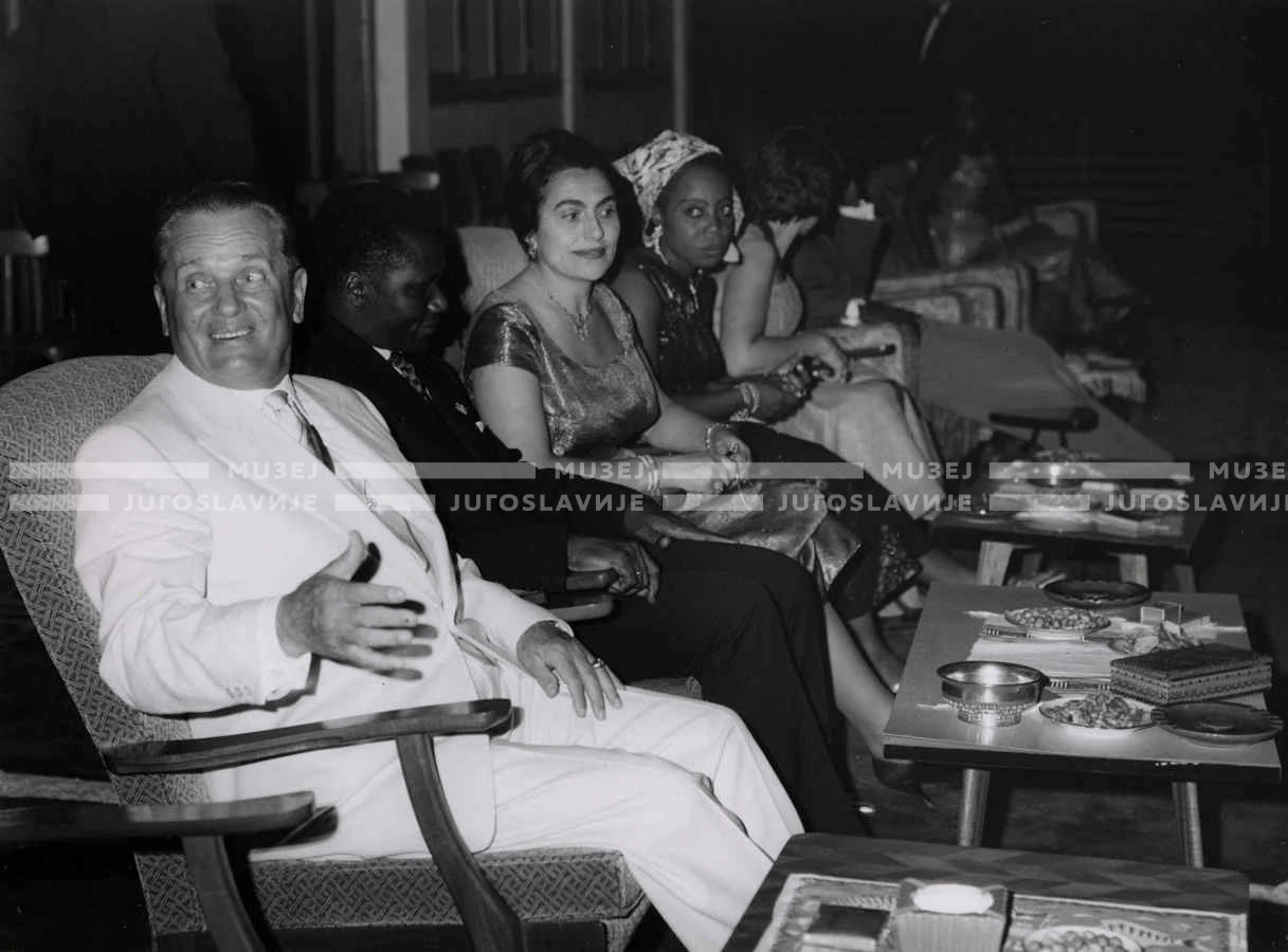 1961_157_132