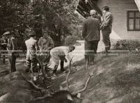 1948_001_150