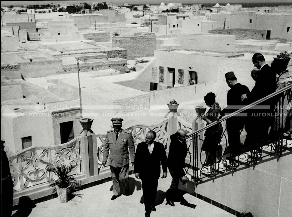 1961_163_173
