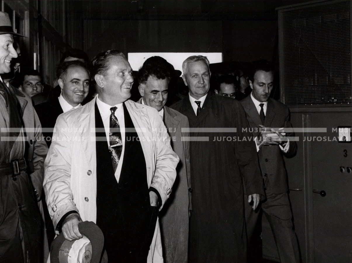 1961_169_179