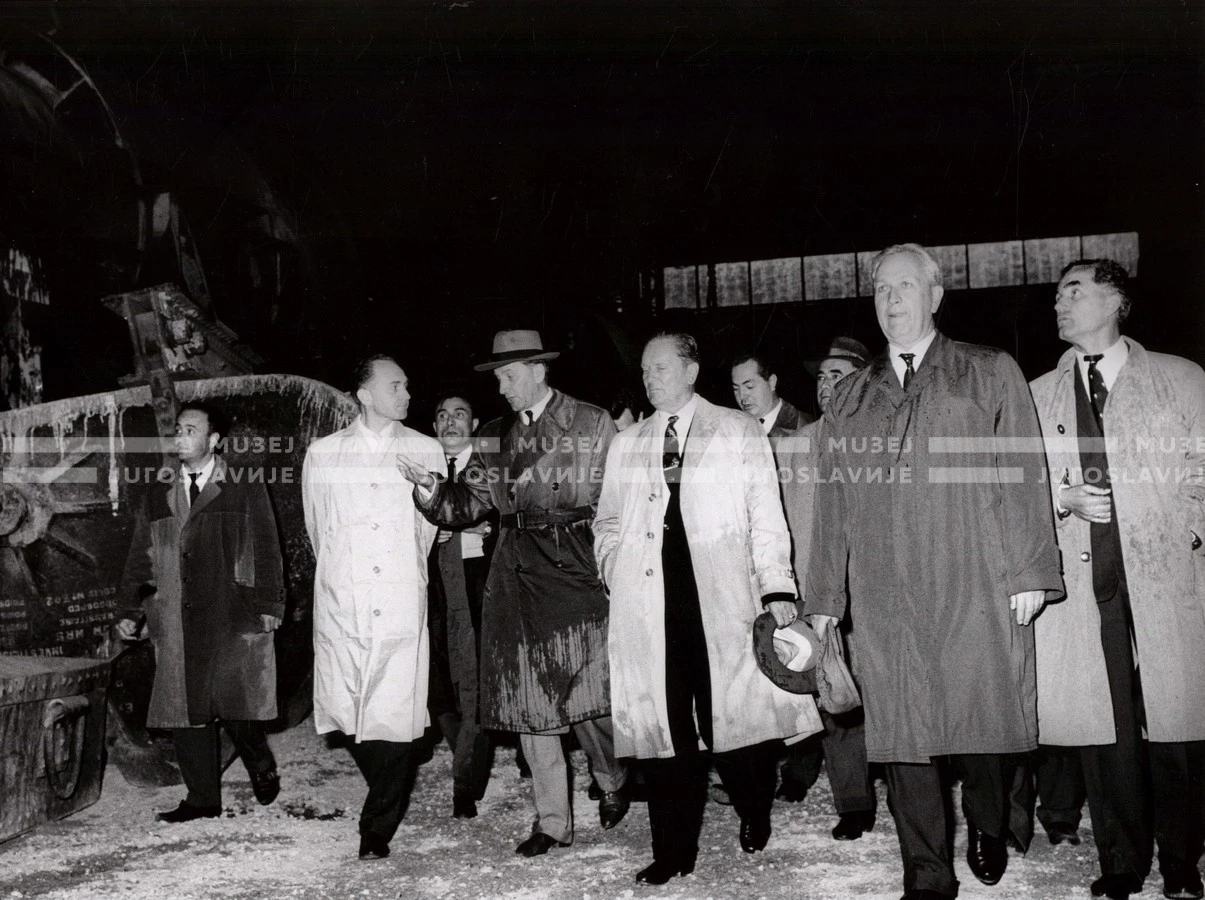 1961_169_169