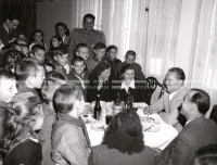 1950_006_071