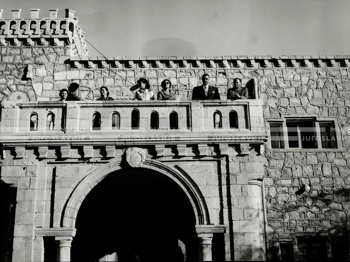 1961_164_092