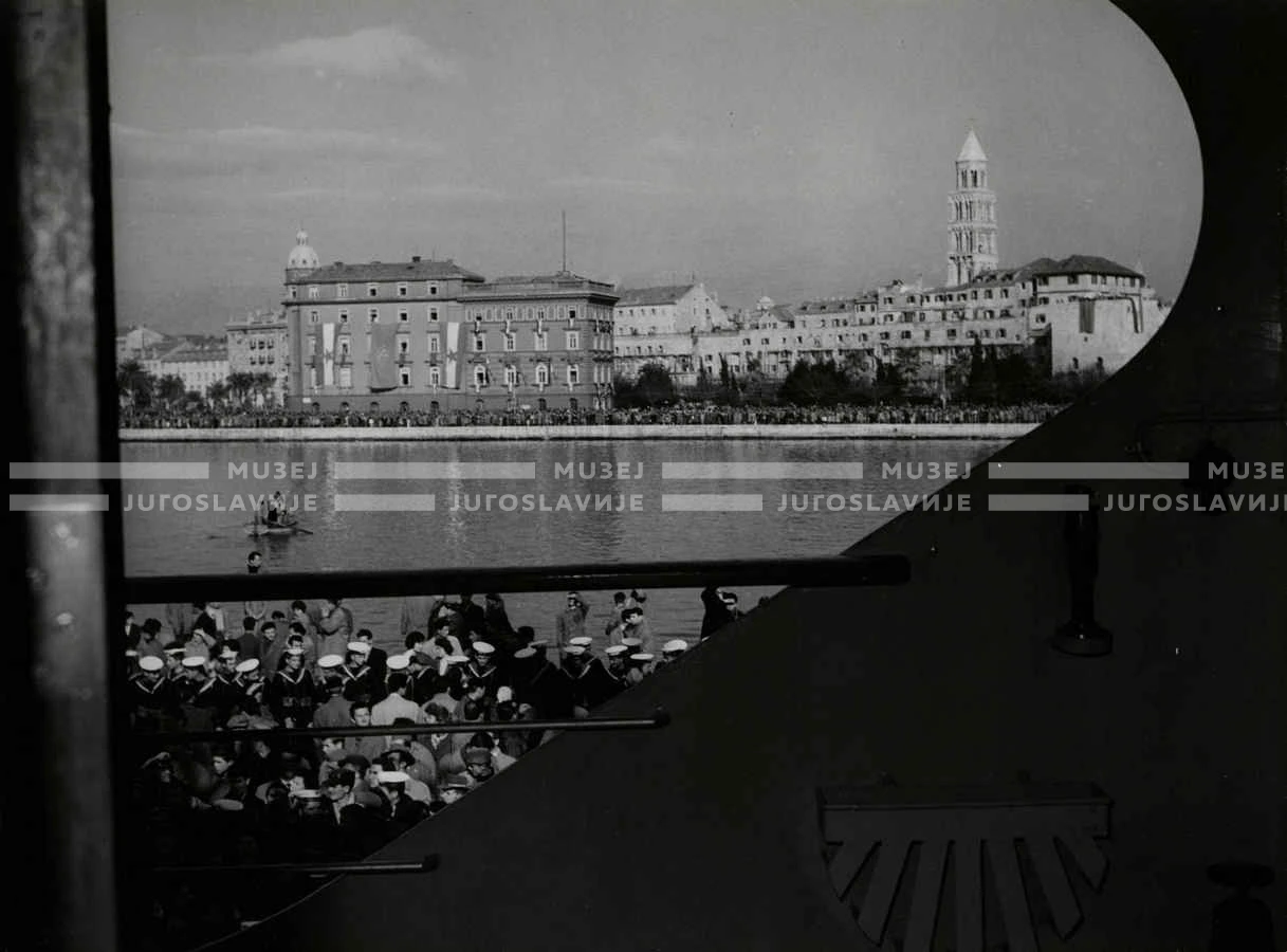 1961_150_012