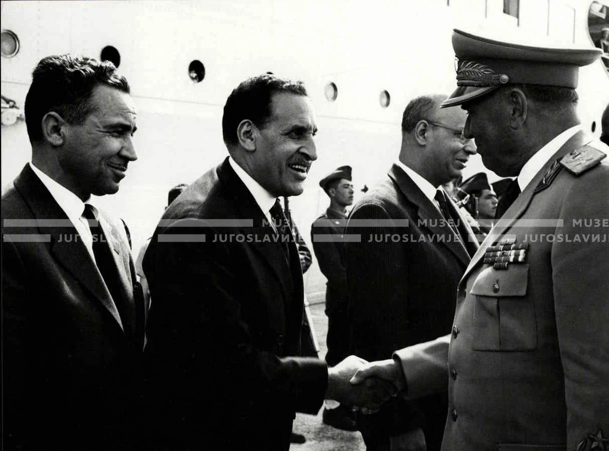 1961_163_186