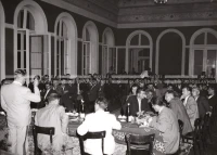 1951_011_061